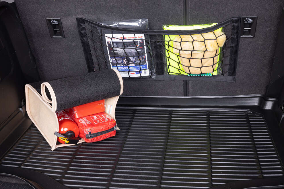 Kuferek samochodowy do bagażnika - MAX-DYWANIK (pionowy) – Czarny ( z beżowymi boczkami)