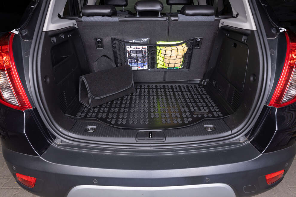 Kuferek samochodowy do bagażnika - MAX-DYWANIK (poziomy) z wgrzewką PREMIUM H02